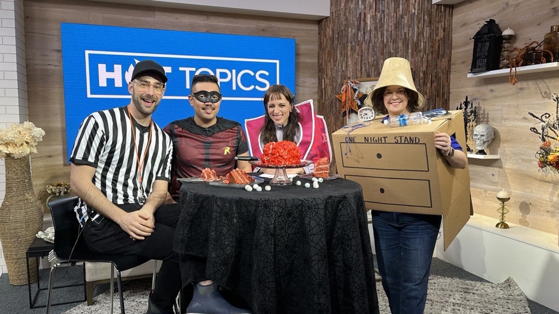 Comedians Joe Dombrowski and Ricci Armani join Kelly and Producer Suzie Wiley for two rounds of Halloween-themed Hot Topics. #newdaynw