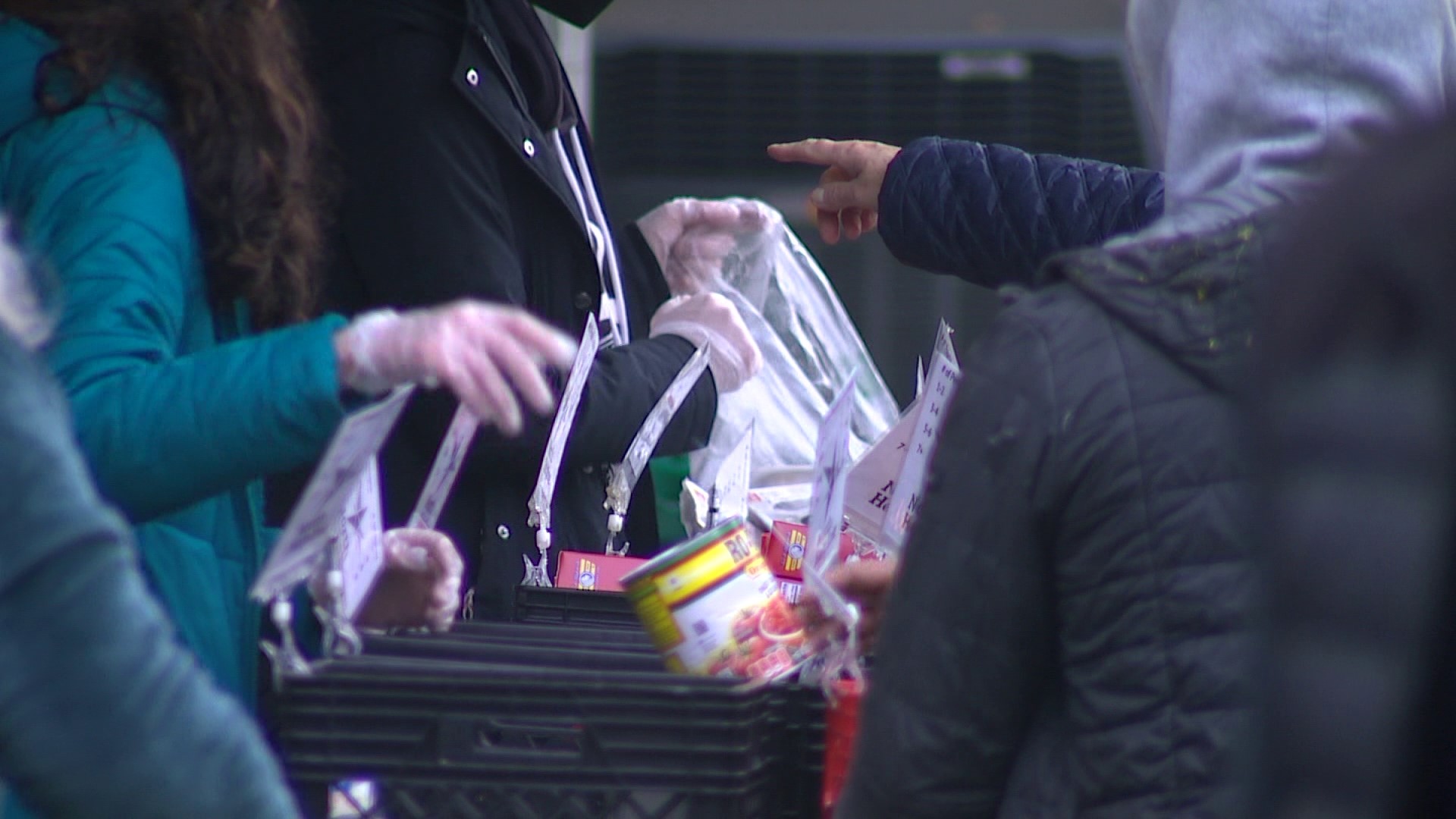 The executive director of North Helpline food banks says their two locations serve 1,600 people on average each week.