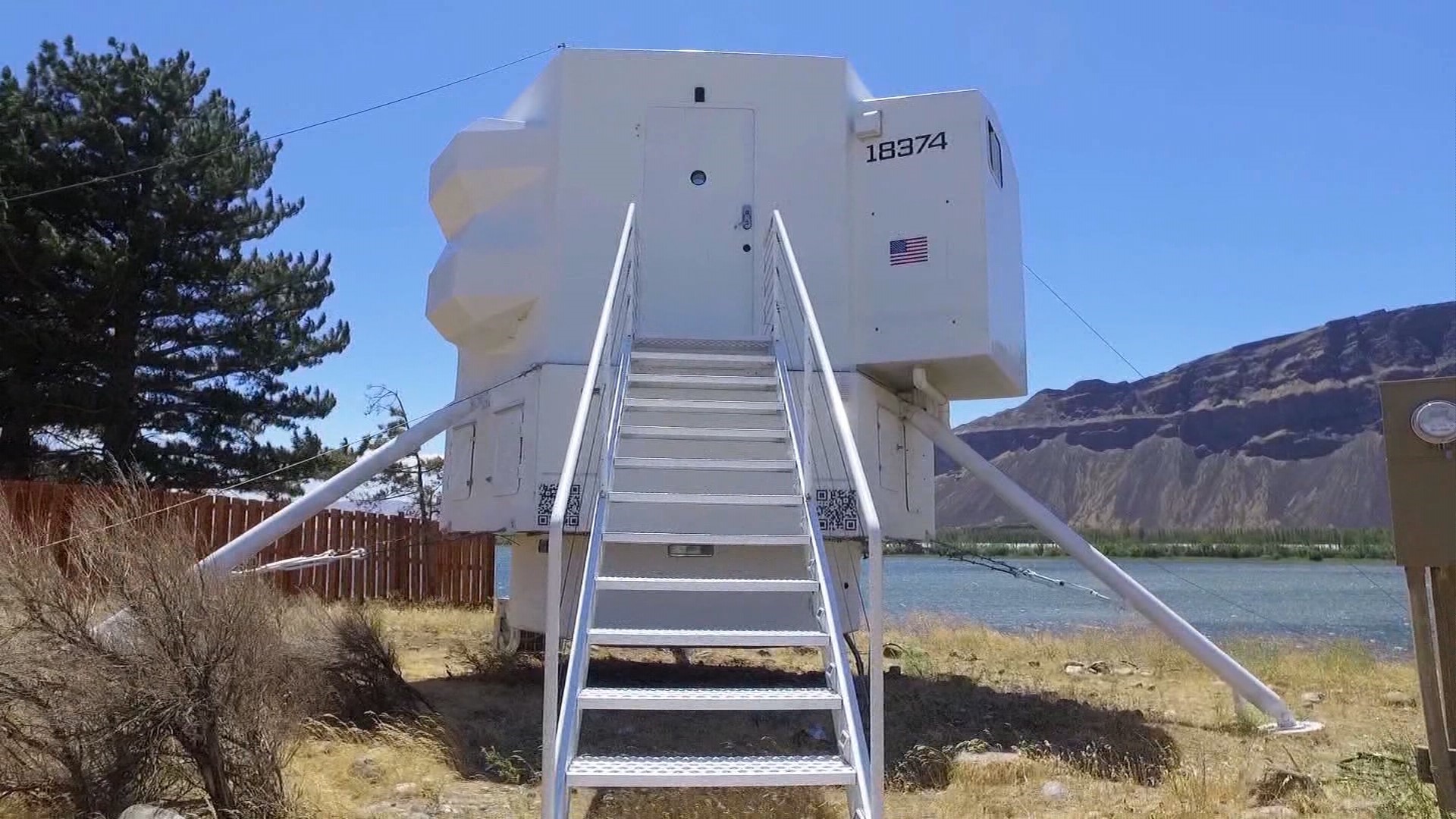 Kurt Hughes built his dream house, or rather, his dream spaceship on the bank of the Columbia River.