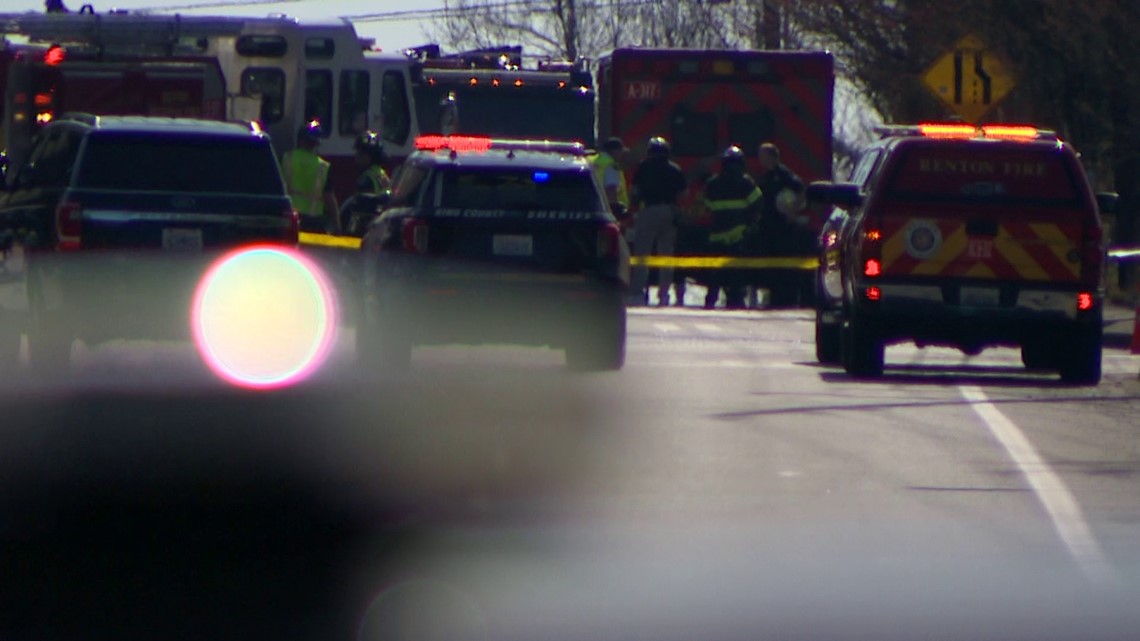 4 killed, 3 critically injured in Renton crash involving 4 vehicles ...