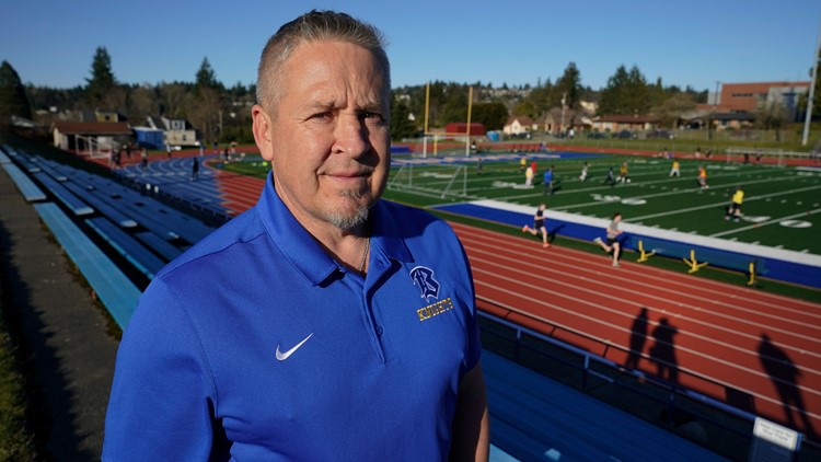 US Supreme Court tackles case of praying Bremerton football coach