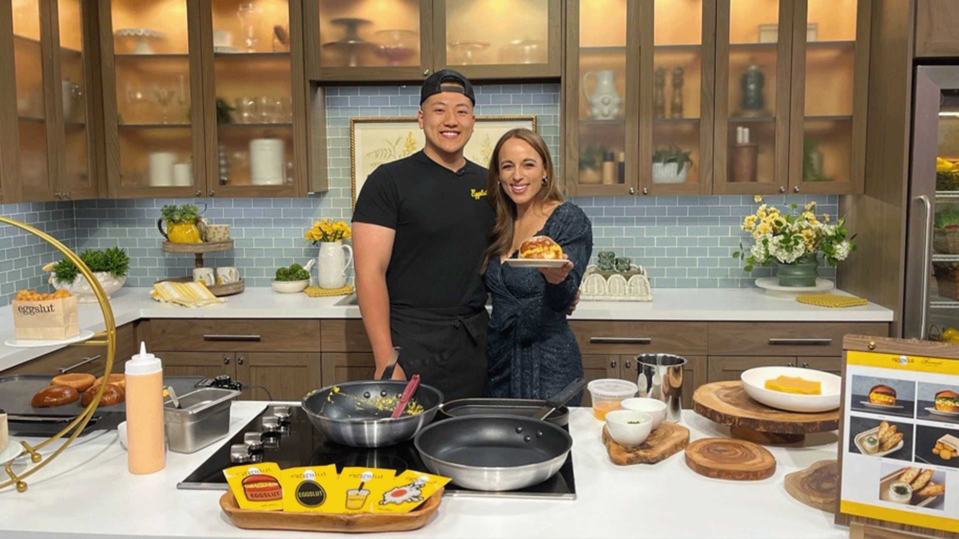 Eggslut's Darren Li shows Kelly how to make their Fairfax sandwich and talks plans for the Seattle store opening. #newdaynw