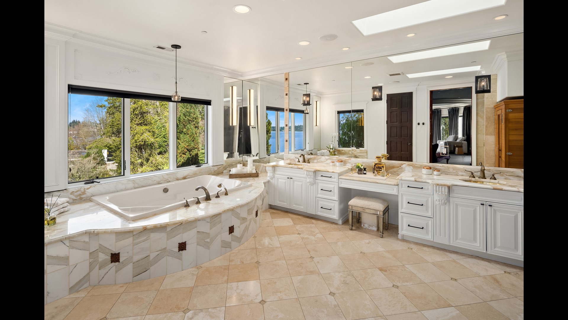 Russell Wilson's Bellevue mansion for sale