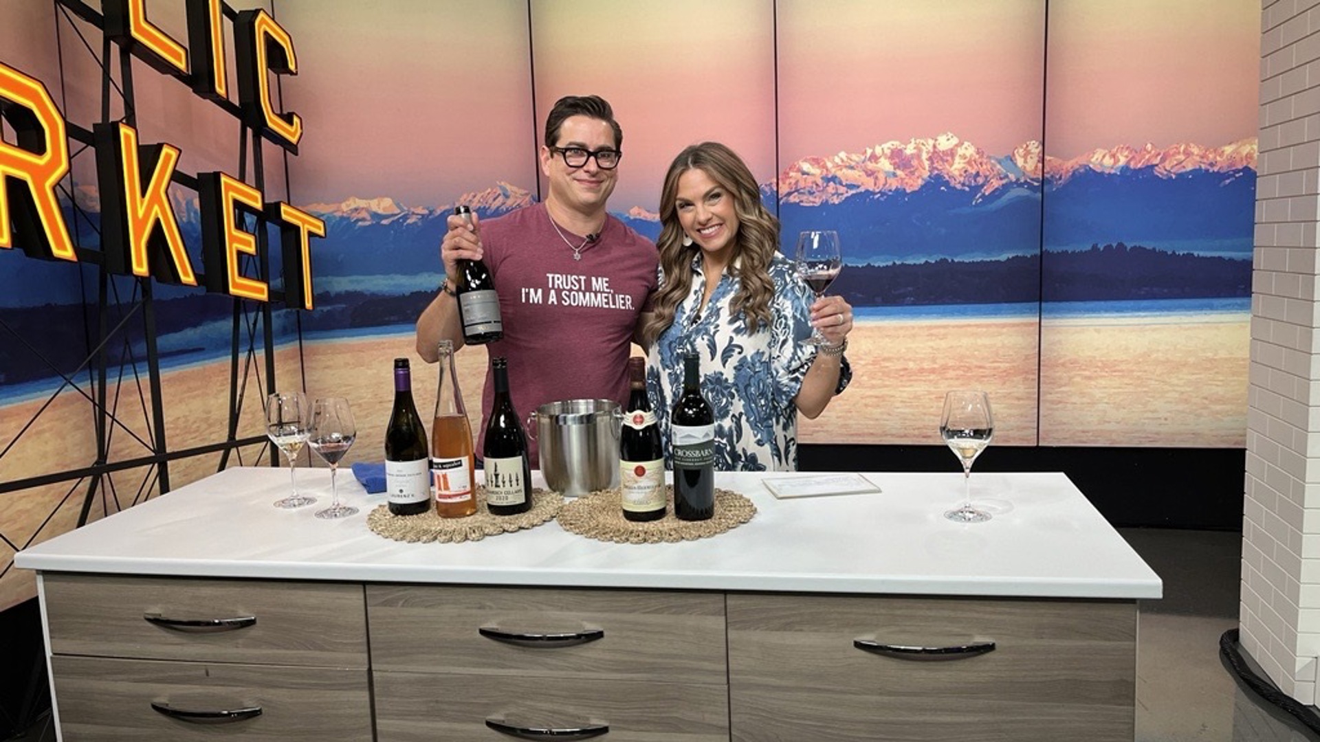 Erik Segelbaum, a sommelier from Vinovoss, explains how spiced wine is made and showcases a few bottles to try. #newdaynw