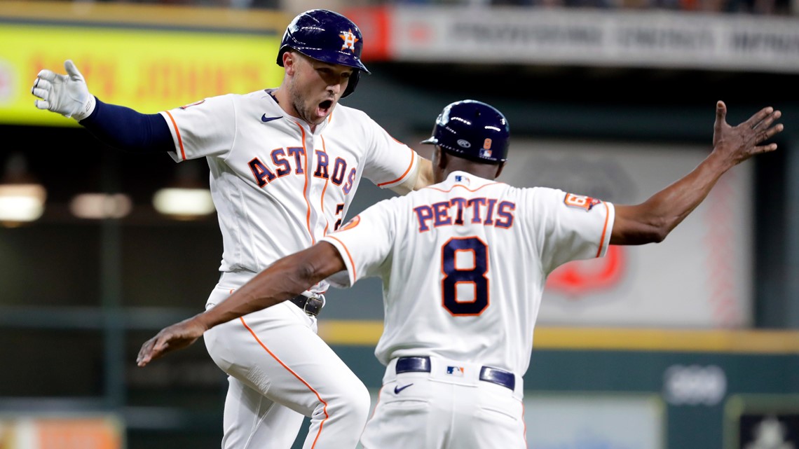 Astros 4, Mariners 2: Alvarez helps Houston take 2-0 series lead