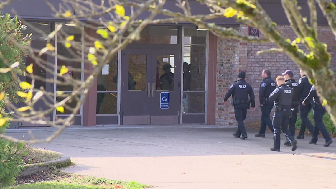 Parents, Students Detail Moments After The Shooting At Ingraham High ...