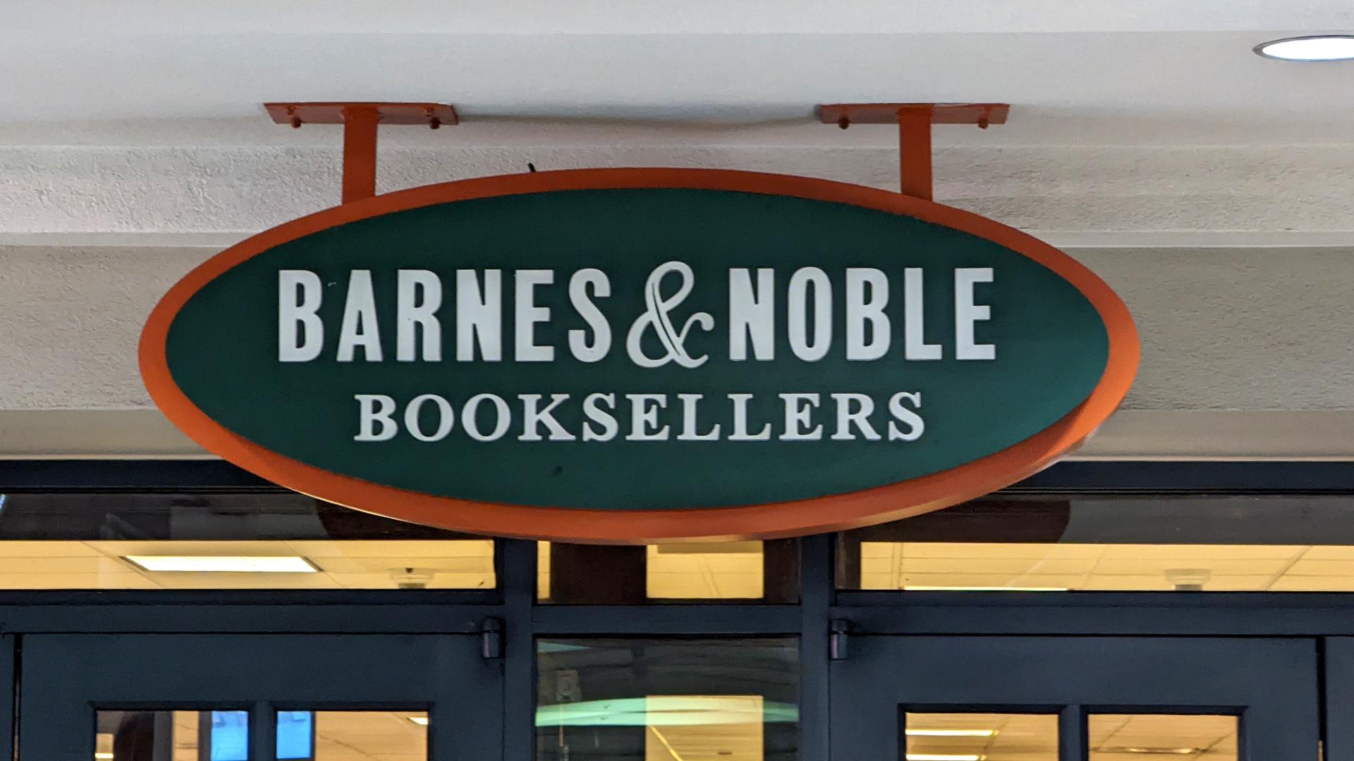 New Barnes & Noble store will open May 6 in the former North Face building at the corner of Pike Pl and 6th.