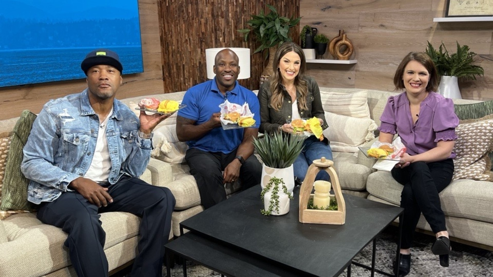Terry Hollimon, former NFL player Lawyer Milloy and producer Rebecca Perry join Amity to celebrate national cheeseburger day and talk UFOs and The Roman Empire trend