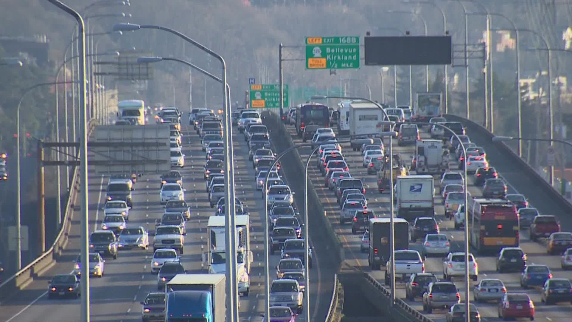 A look at the best and worst times to hit the road for the long Thanksgiving weekend