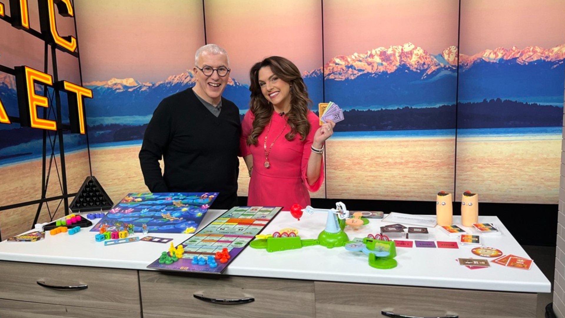 The Toy Guy, Chris Byrne, shows off his favorite board games that are perfect for your next game night. #newdaynw