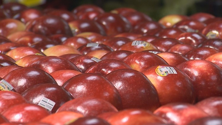 Washington's Cosmic Crisp Apple Arrives in Grocery Stores Across the U.S.:  Where to Find Them - Eater Seattle