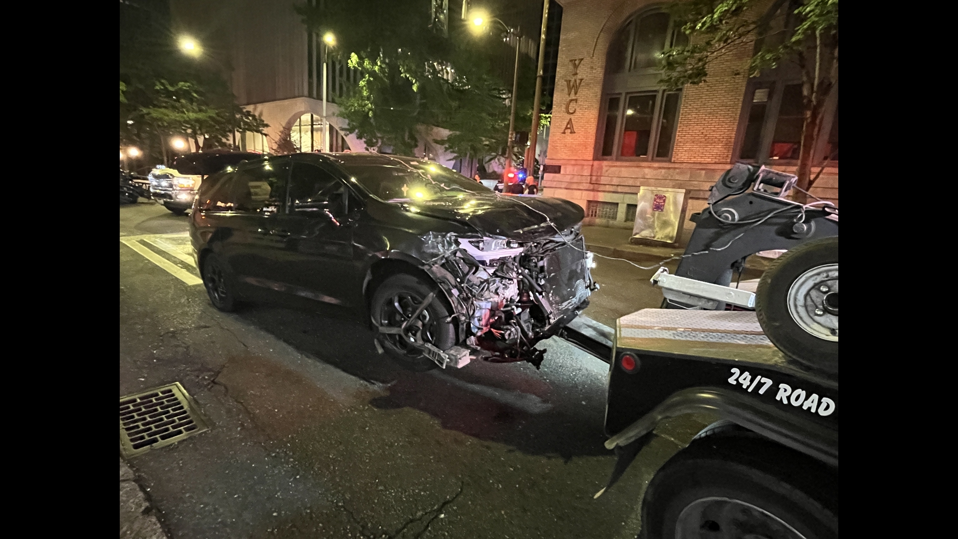 Seattle police car ran red light right before t-bone crash, driver ...