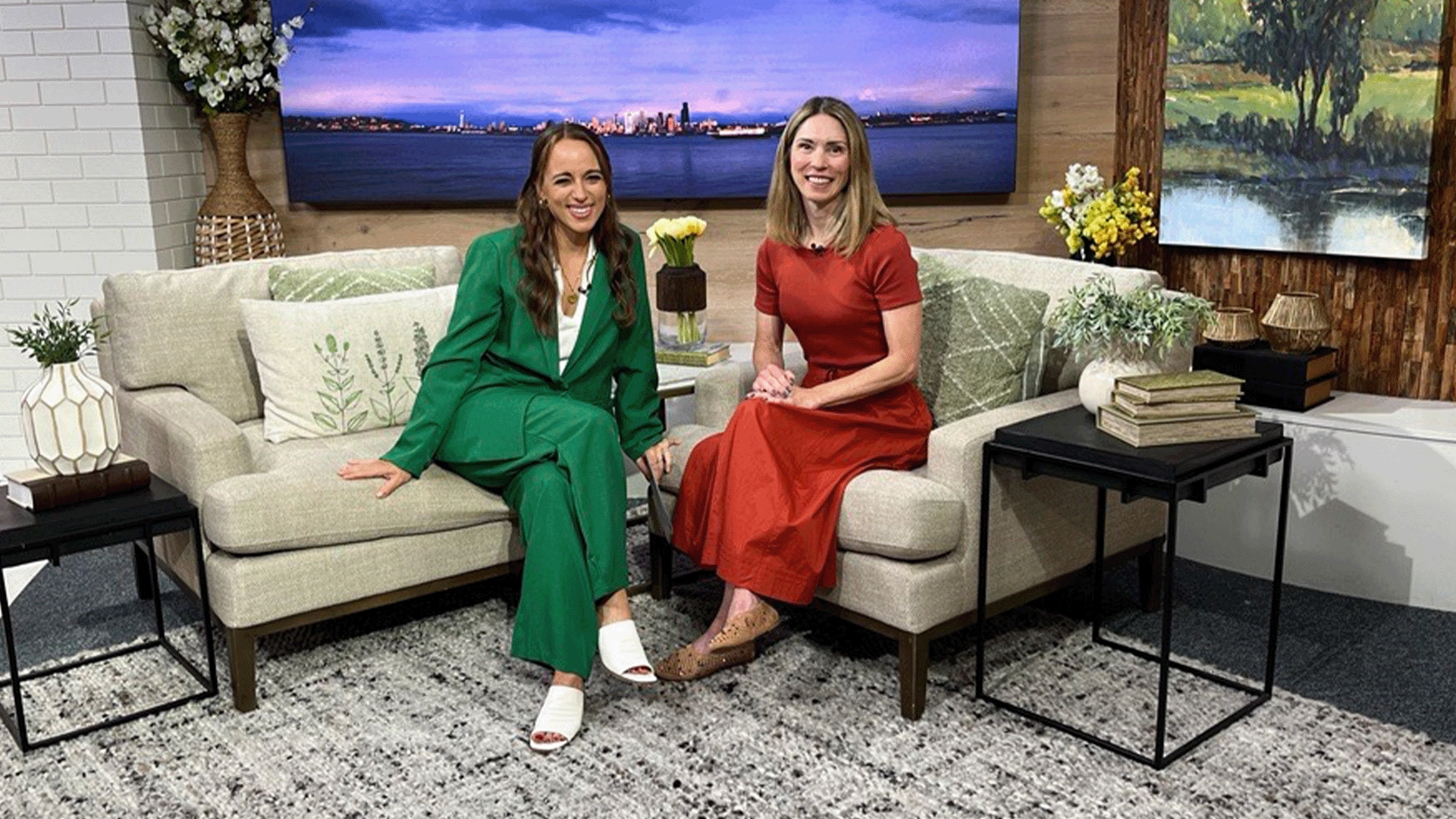 Real Estate Agent Brooke Davis breaks down the current state of Seattle's housing market. #newdaynw