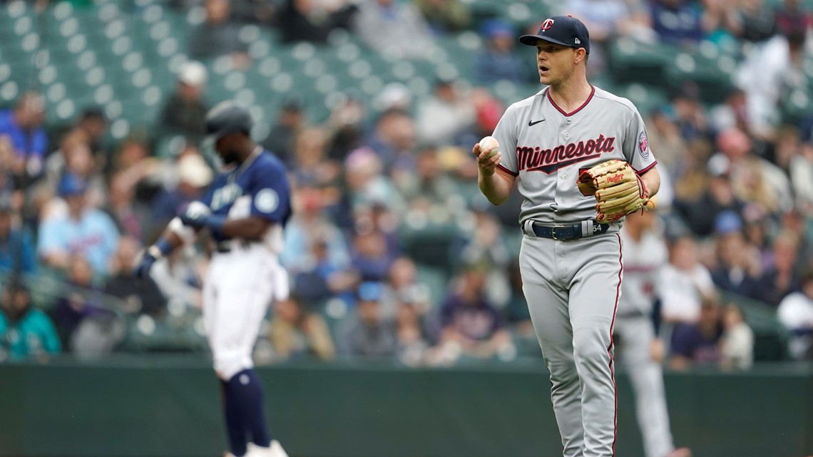 Twins' Ryan Jeffers trying to find his swing after two seasons of