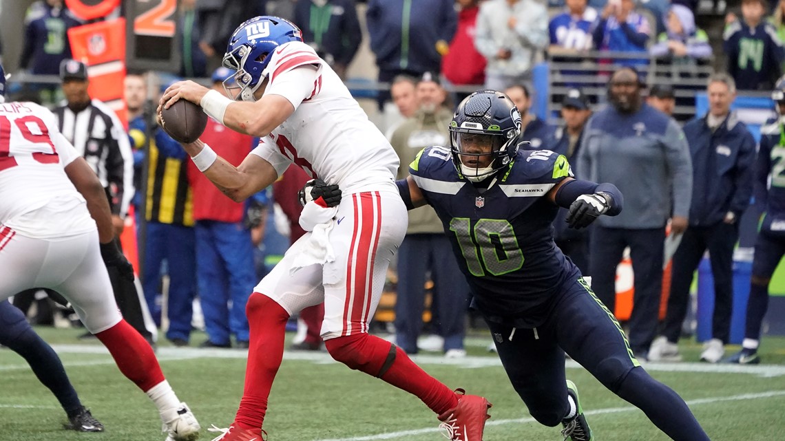 Seahawks topple Giants 27-13 to stay atop NFC West