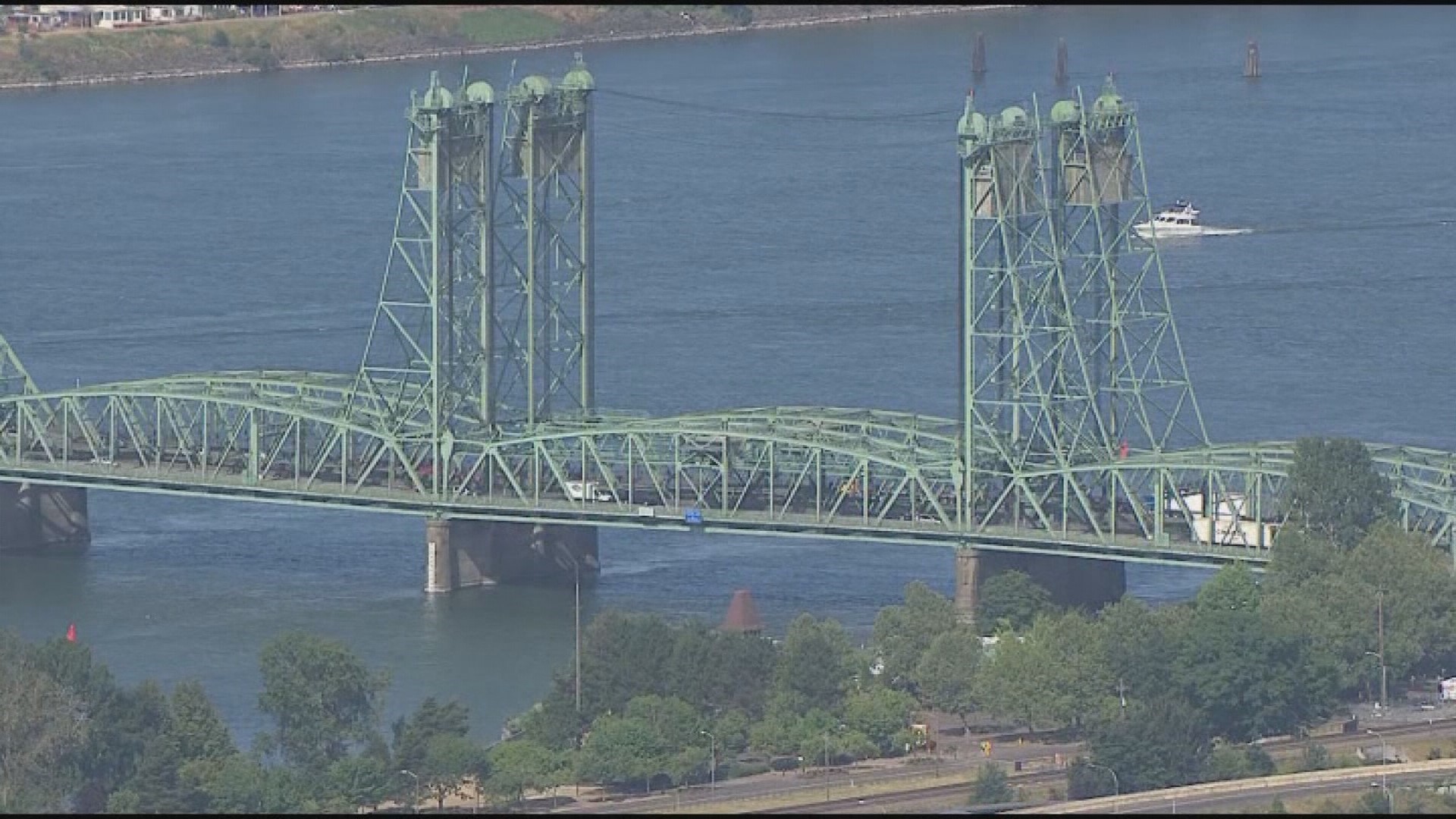 Renovation of the aging bridge was brought to a halt when a funding agreement between the two states couldn't be reached.