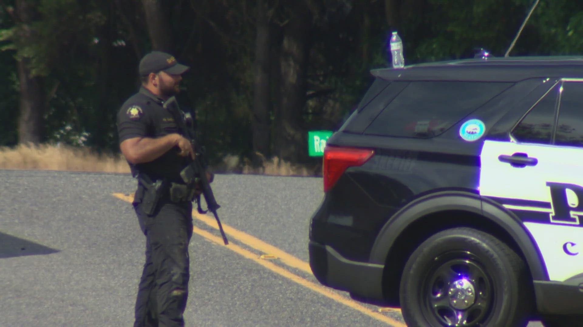Standoff ends in shooting, fire at Skyway apartment building | king5.com