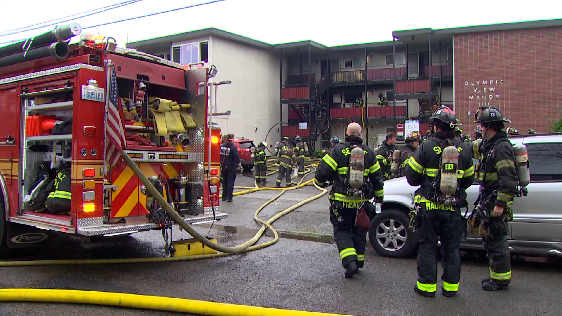 Caleb Williams rallies Bears from 18 points down for 3127 playoff win
