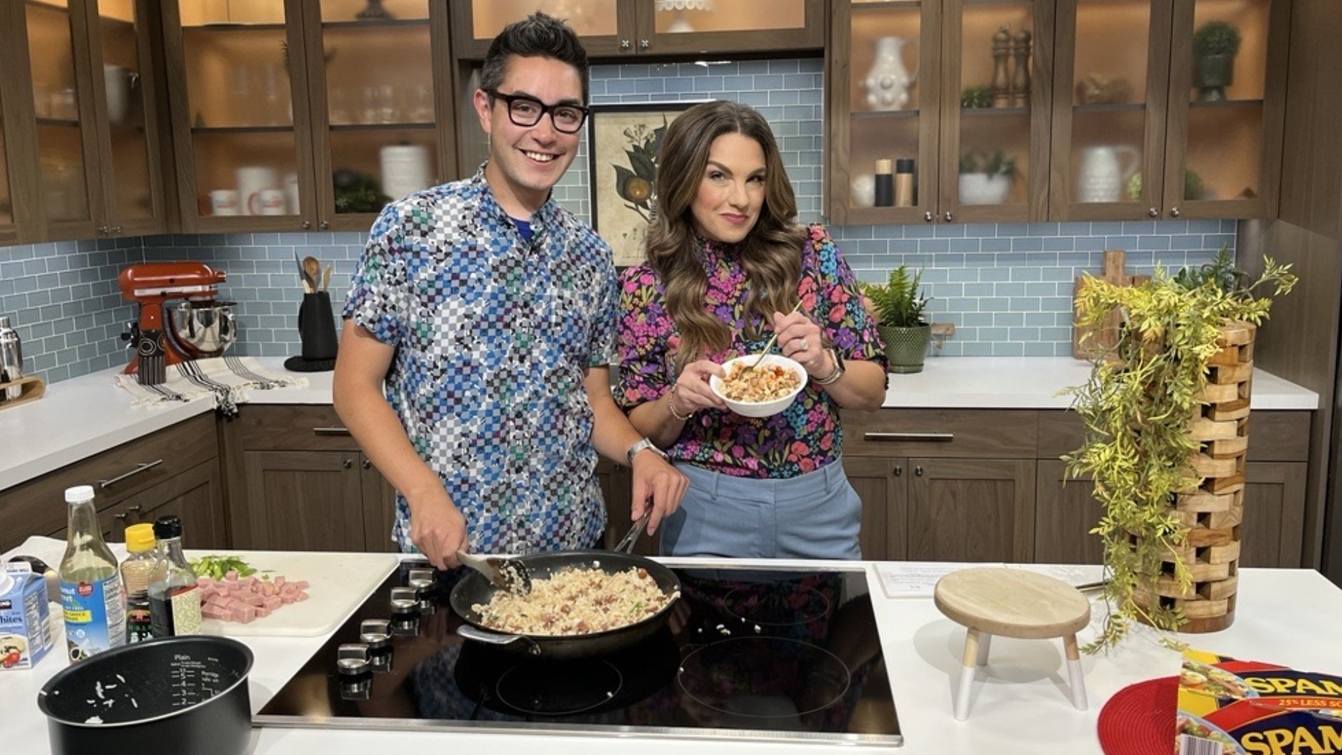 Executive Producer Joseph Suttner shows off his favorite easy weeknight dinner that's ready in minutes!