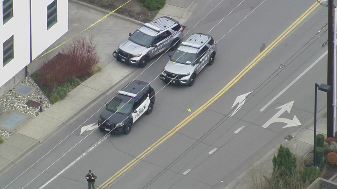 Everett police officer shot, killed by suspect during altercation ...