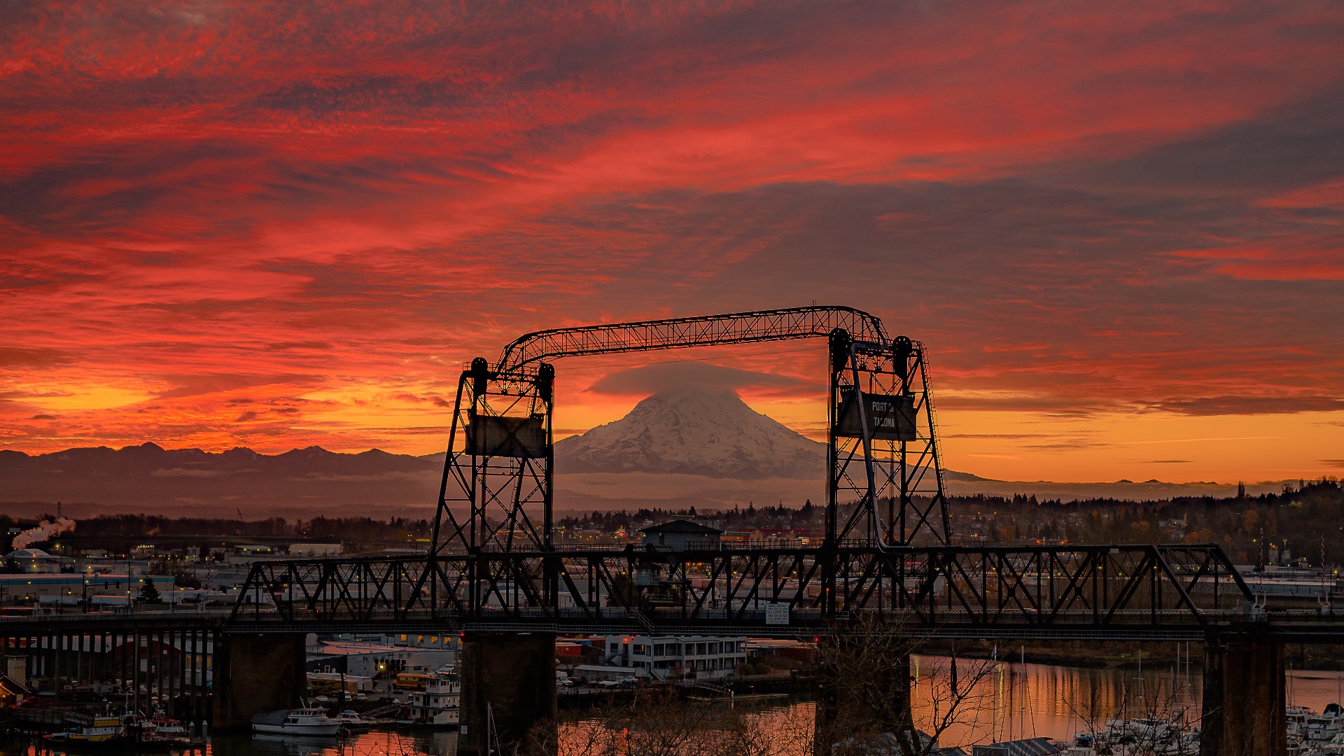 Early riser Michael Weldon Johnson captures the morning light so the rest of us can sleep in. #k5evening