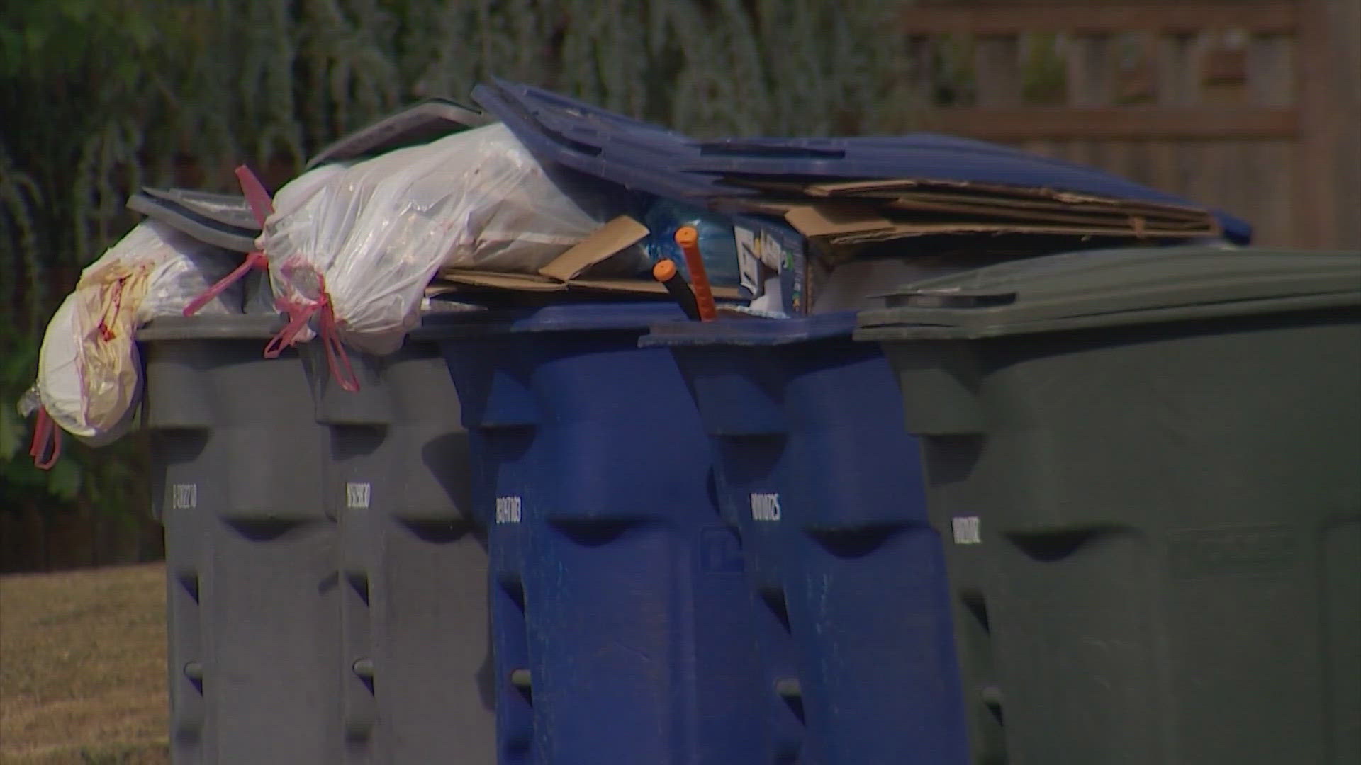 Trash delays hit dozens of Washington cities amid Teamsters strike expansion – KING5.com