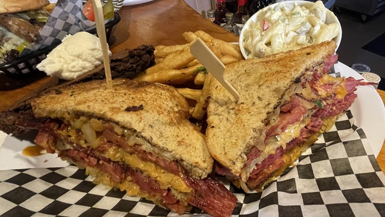 Buttered Biscuit reopens after damaging Sumner fire | king5.com