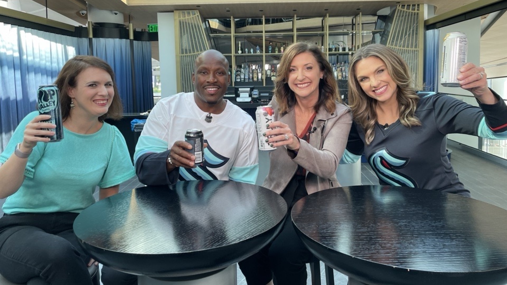 Producer Rebecca Perry, New Day contributor Terry Hollimon, and Kraken analyst Alison Lukan joined Amity in CPA's Space Needle Lounge for some Hot Topics! #newdaynw
