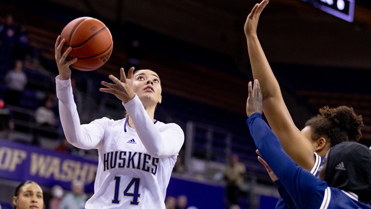 Dalayah Daniels returns to star in Seattle, leads UW to hot start