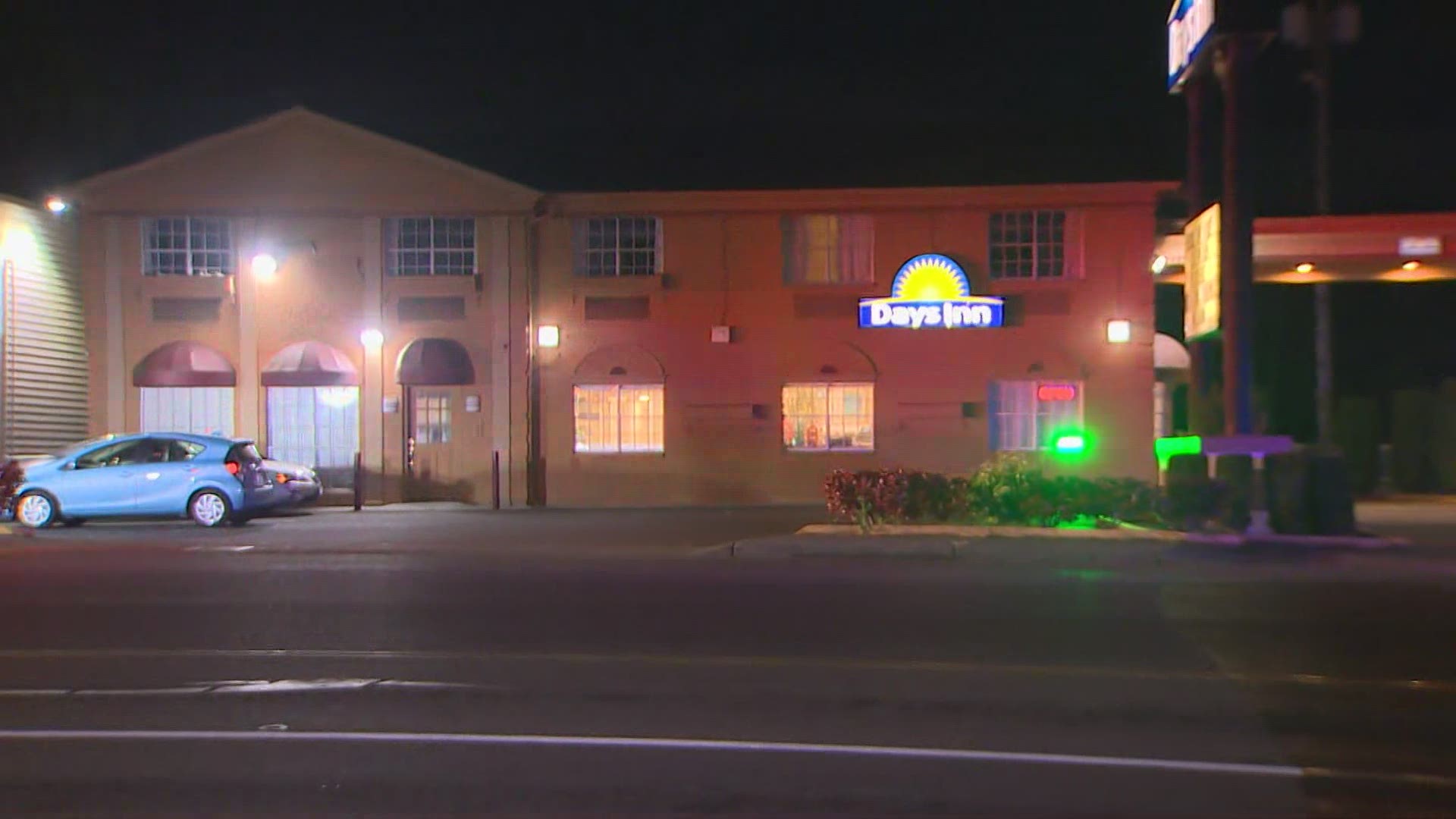 Fire crews are responding to a large fire at the Days Inn in Everett Monday night. The hotel has been evacuated.