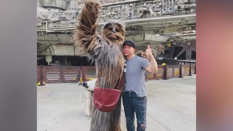 The full Star Wars experience at Disneyland®  Resort