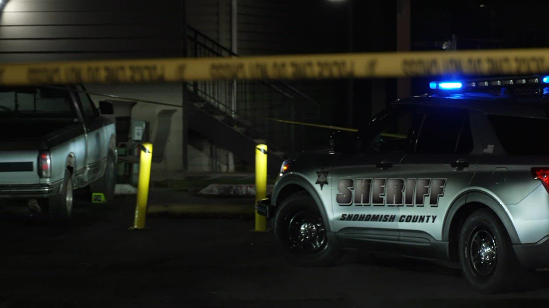 Oak Harbor student hit by vehicle in crosswalk with flashing warning ...