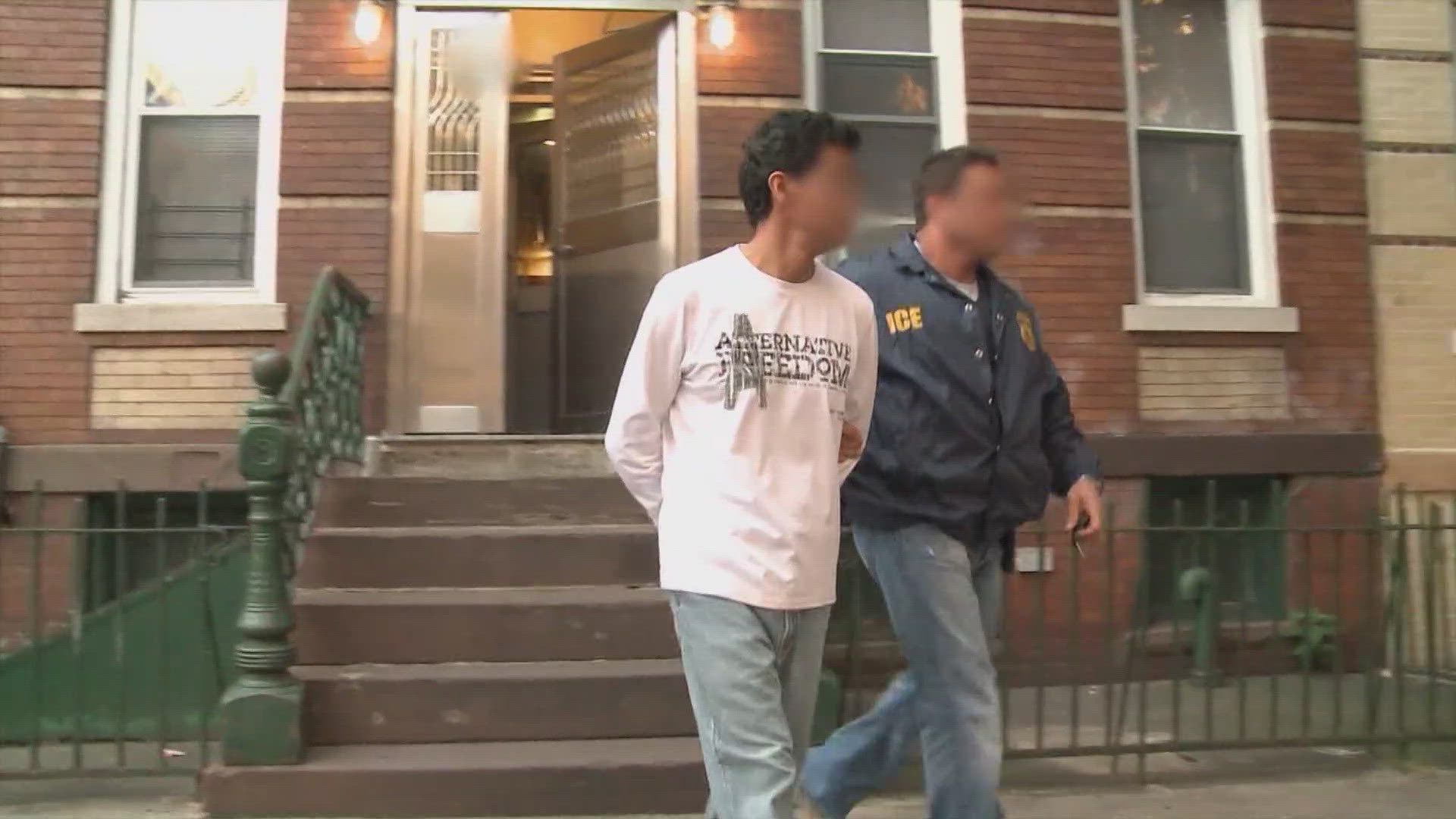New report says 75K people detained by ICE with no criminal record ...