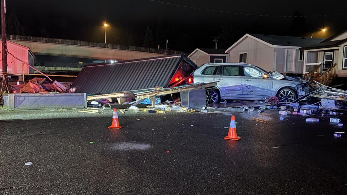 Driver suffers medical emergency, crashes into coffee shop and power lines
