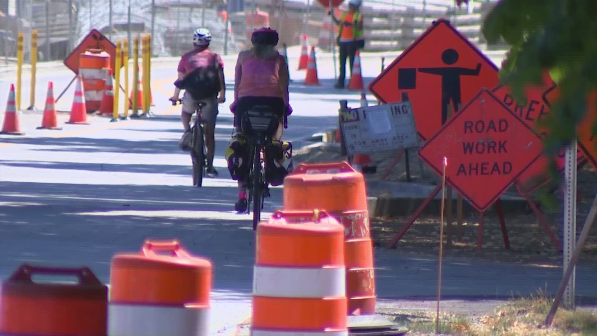 Travelers looking to use SR 520 might experience some delays over the next few weekends.