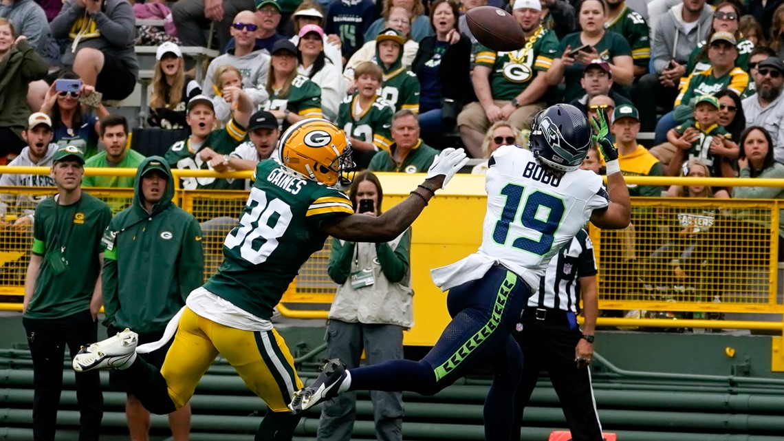 Love connects with Watson on TD pass as Packers close preseason with 19-15  victory over Seahawks ::