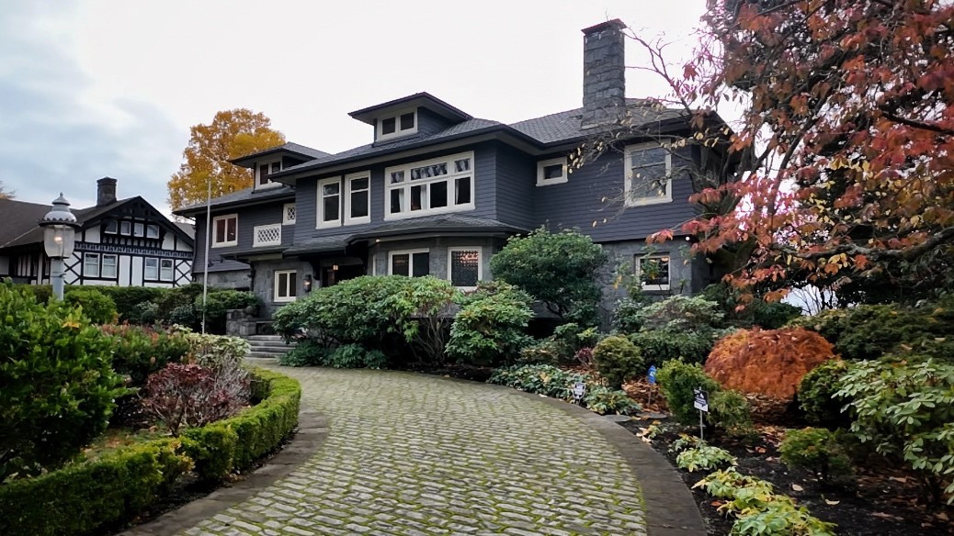 The home was built for the family behind Seattle's Kerry Park. #k5evening