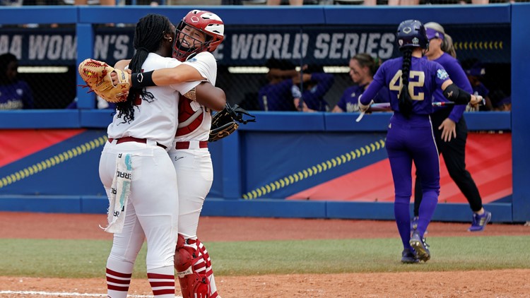 Canady's 1-hitter leads Stanford past Washington, into Women's College World Series semifinals