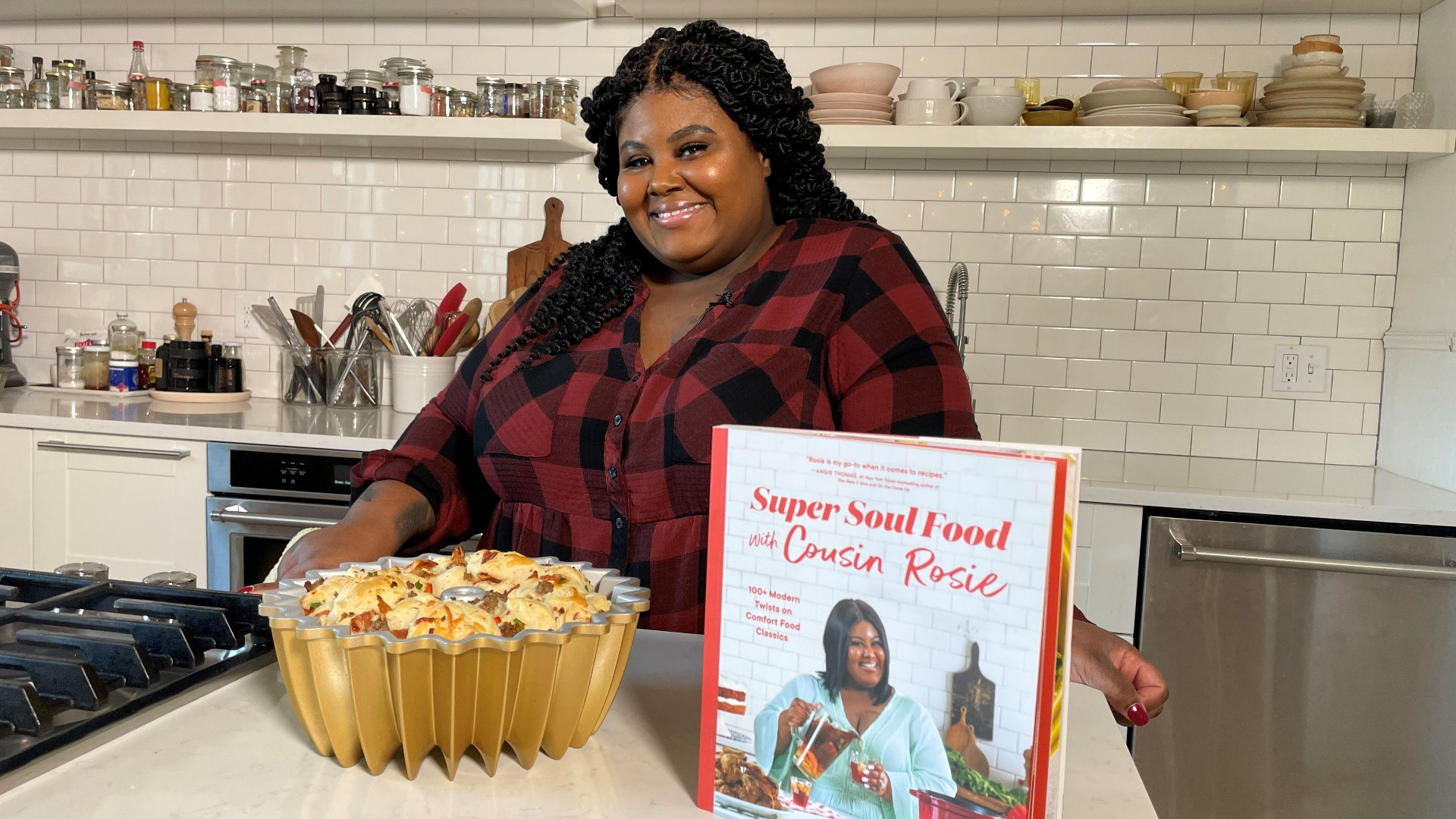 "Super Soul Food with Cousin Rosie" is Rosie Mayes' latest cookbook. #k5evening
