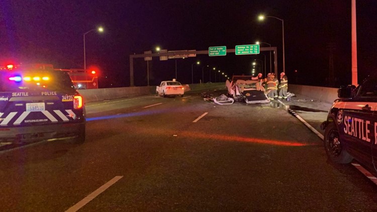 Current, former Snohomish High students killed in wrong-way crash on West Seattle Bridge