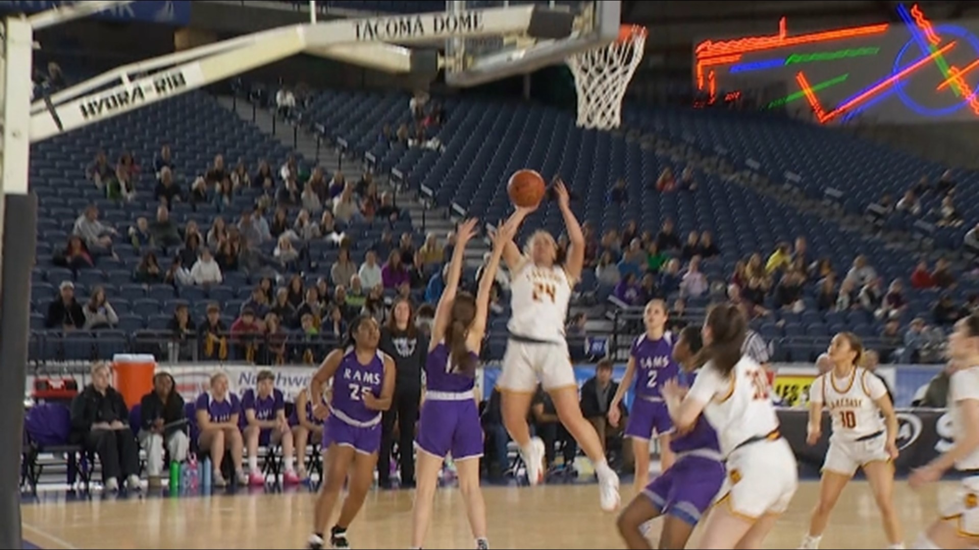 HS State Basketball Qtrs: North Thurston vs. Lakeside Girls | king5.com