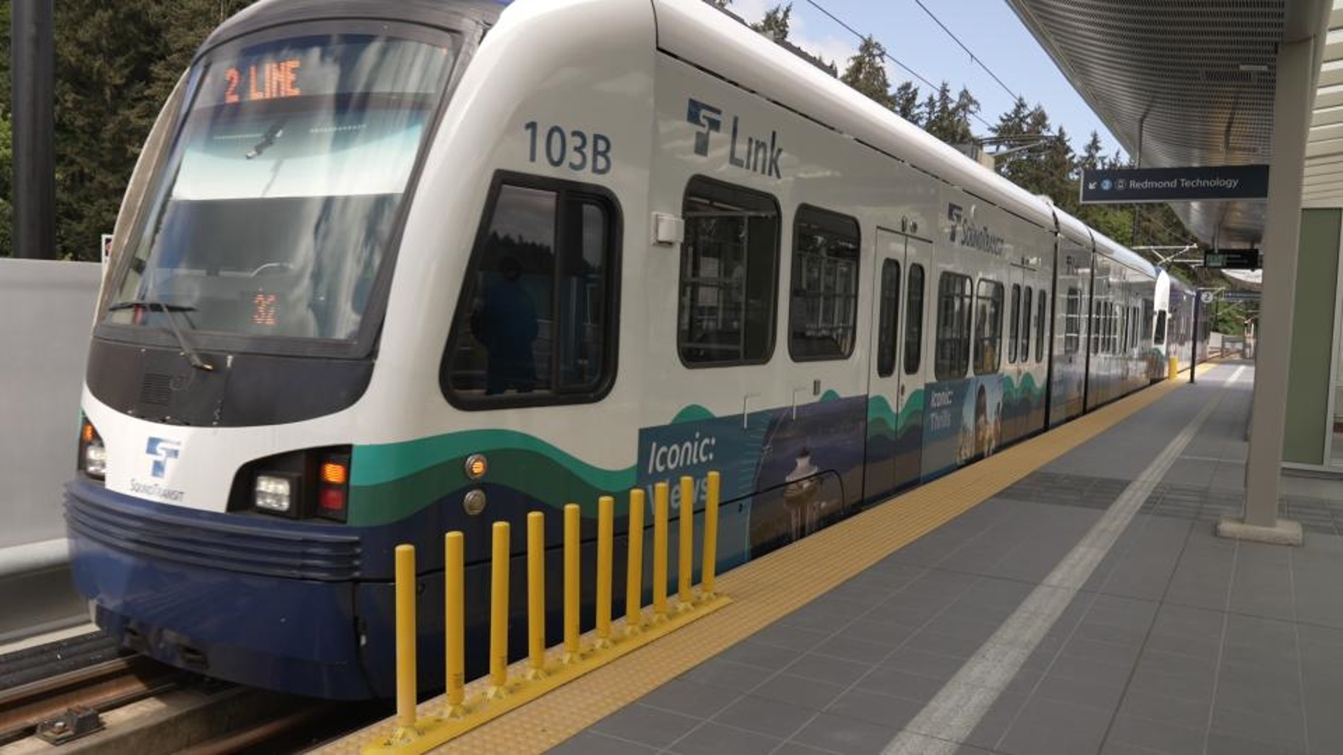 Sound Transit's new Link light rail connects two growing population centers. #k5evening
