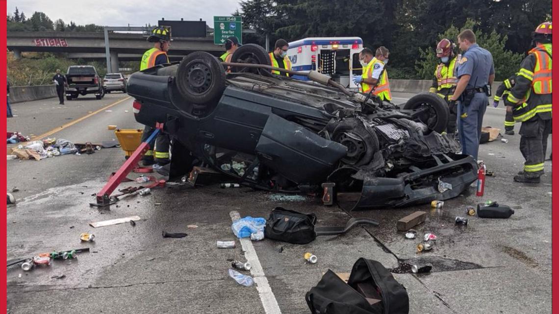 I5 south reopen after serious crash closed down all lanes