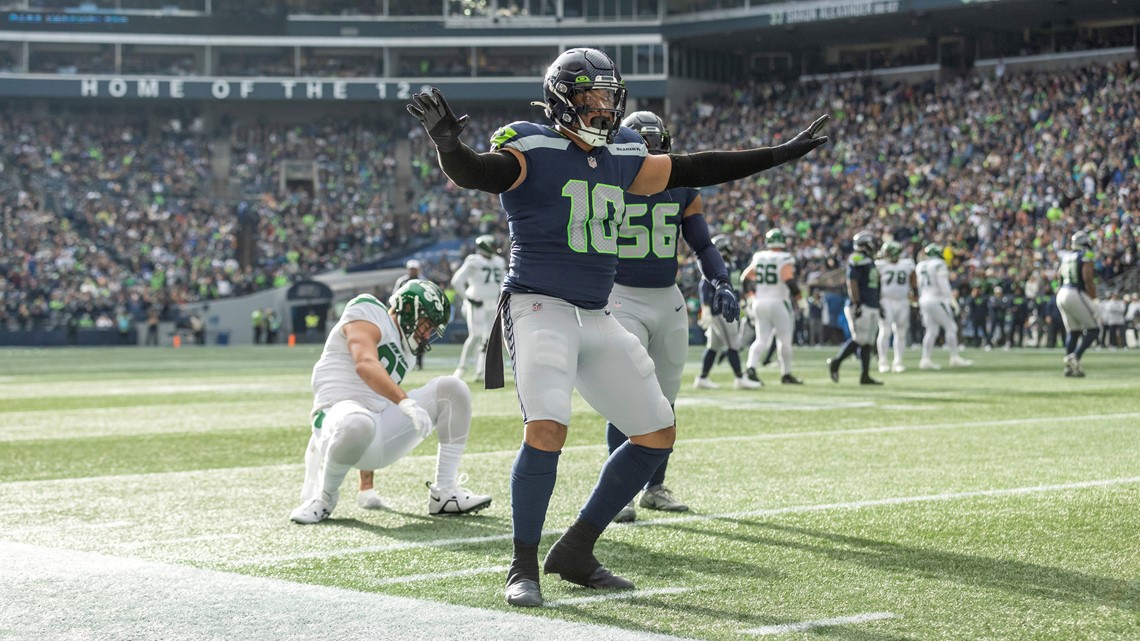 Seahawks, Uchenna Nwosu agree on 3-year extension worth up to $59