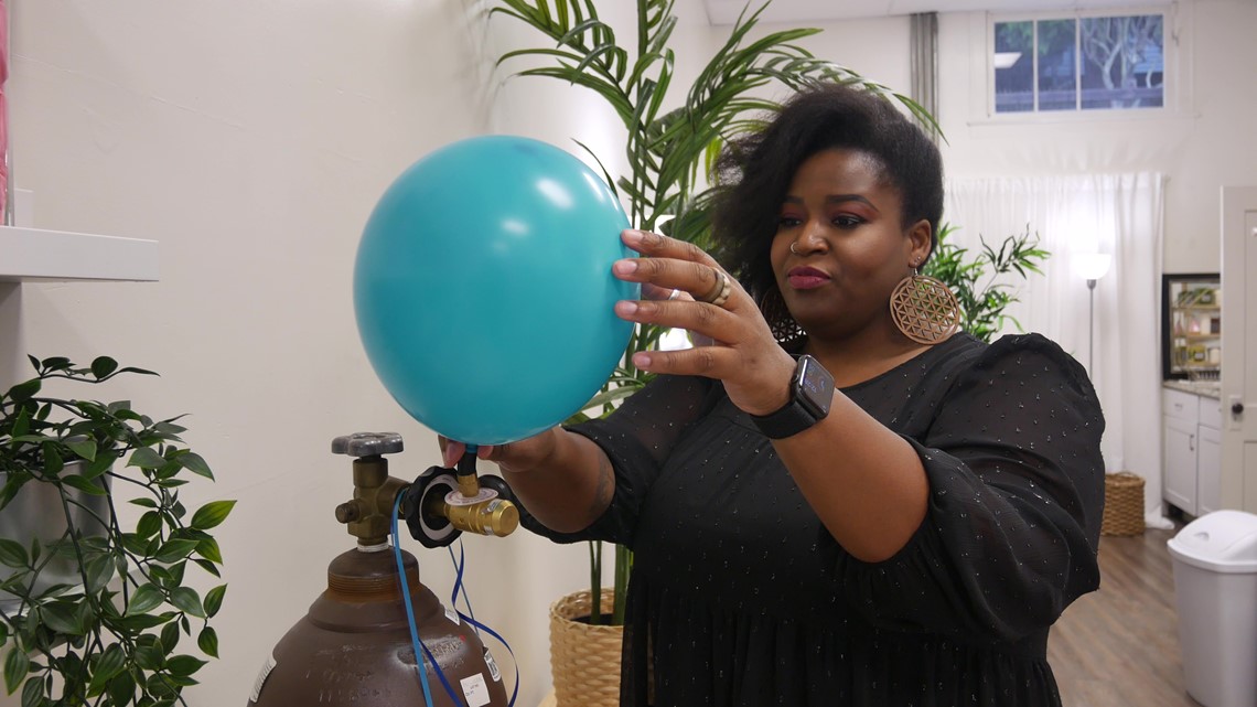 This West Seattle store brings joy with balloons