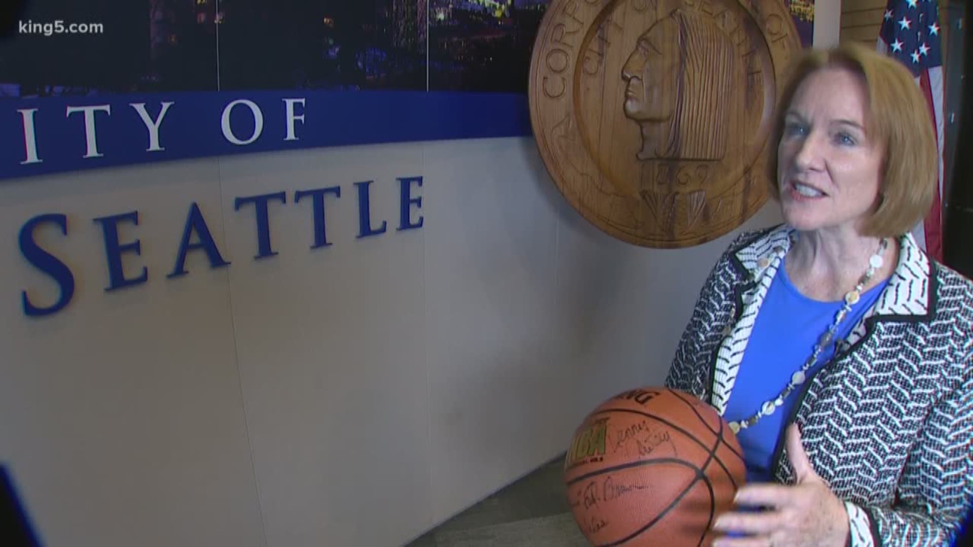 The NCAA tournament begins this week. Durkan picked both the men's and women's tournament winners last year. KING 5's Chris Daniels went back to the dry erase board to see if she could repeat the feat.