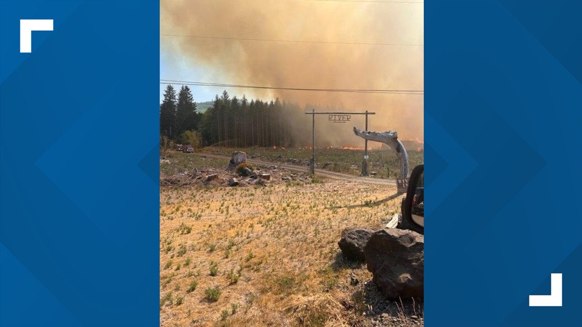 Evacuation notices issued in Forks as brush fire spreads - Vimarsana News