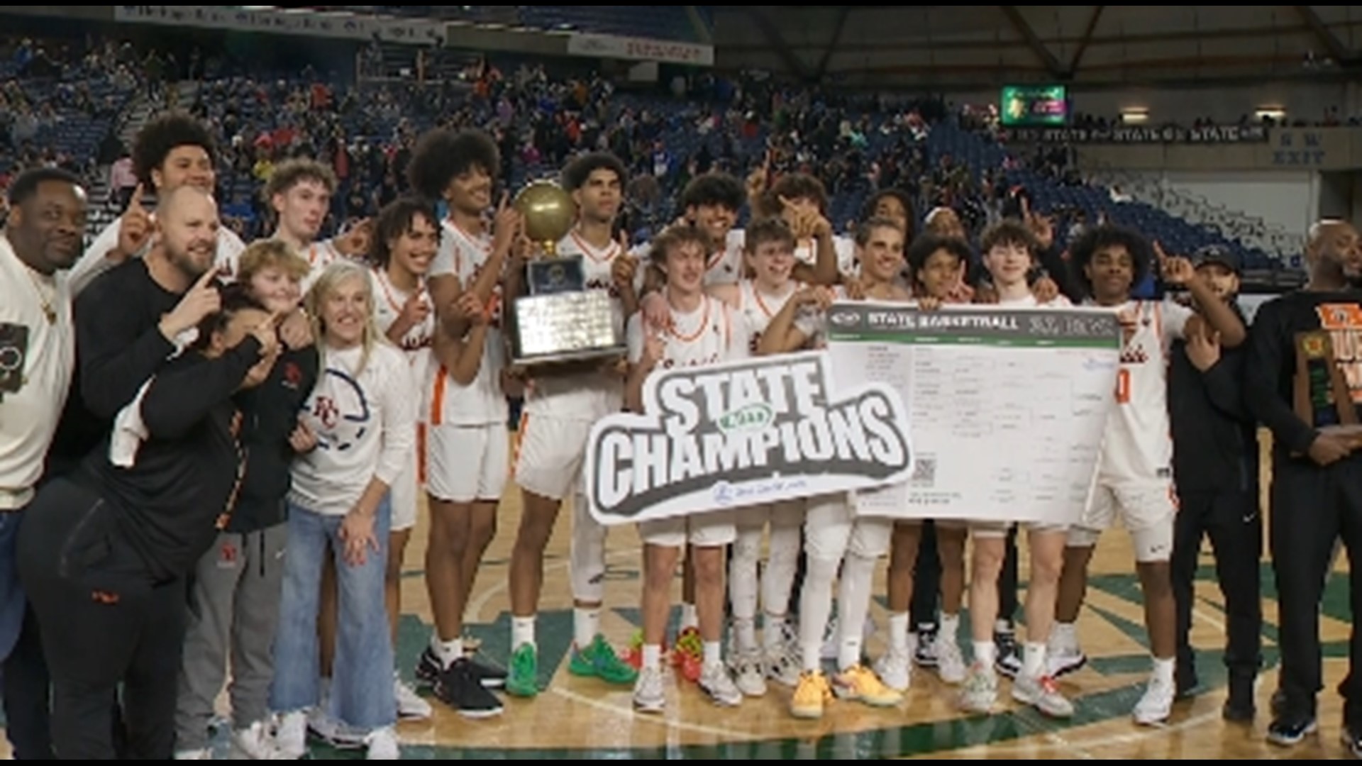 Highlights of the Eastside Catholic boys 65-57 win over Rainier Beach in the 3A State Championship