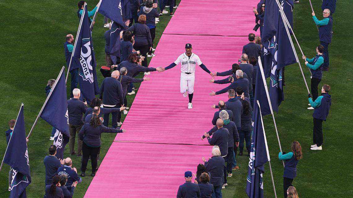 Seattle Mariners Opening Day: PHOTOS