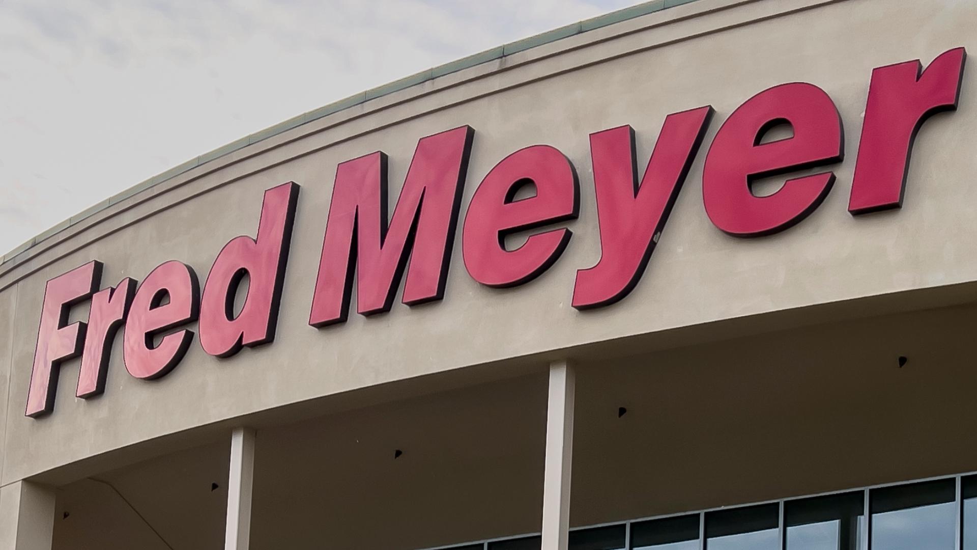 Both grocery stores are expected to close in September.